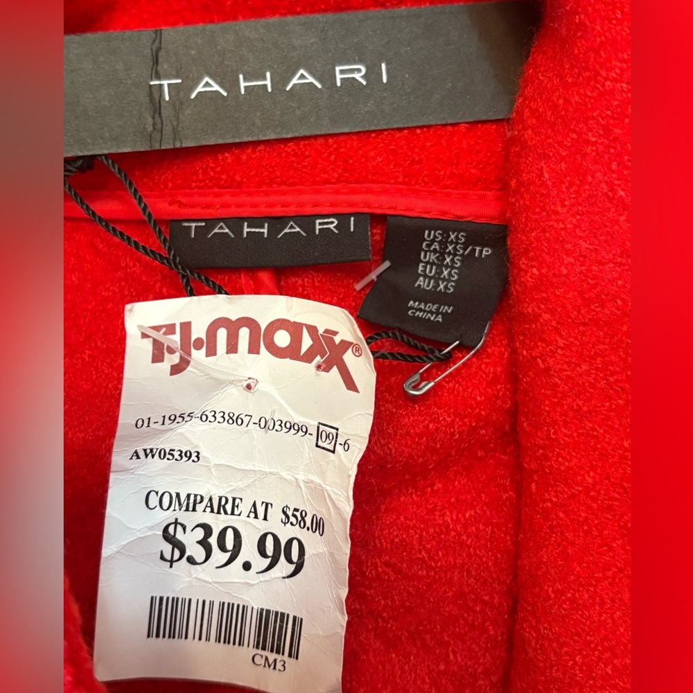 Tahari Wool Blend Red asymmetrical Jacket Womens size XS. NWT - Picture 6 of 12